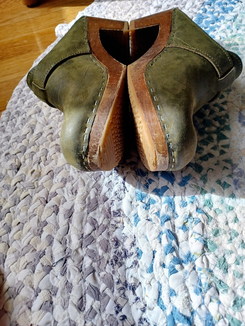 Sandgrens Olive Green Women's Leather Clog Heels Size 41 - Picture 5 of 8